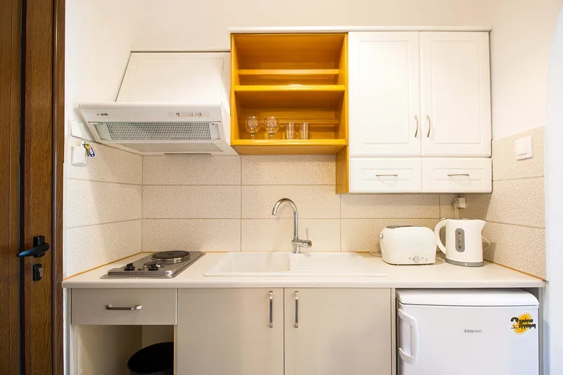 The kitchenette of a studio